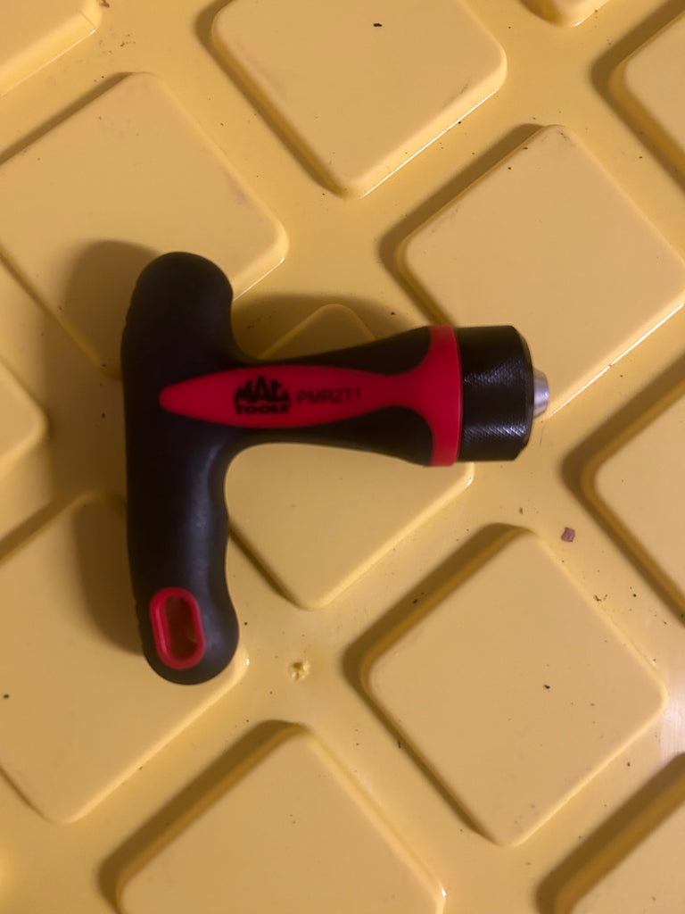 Mac ratcheting  bit driver