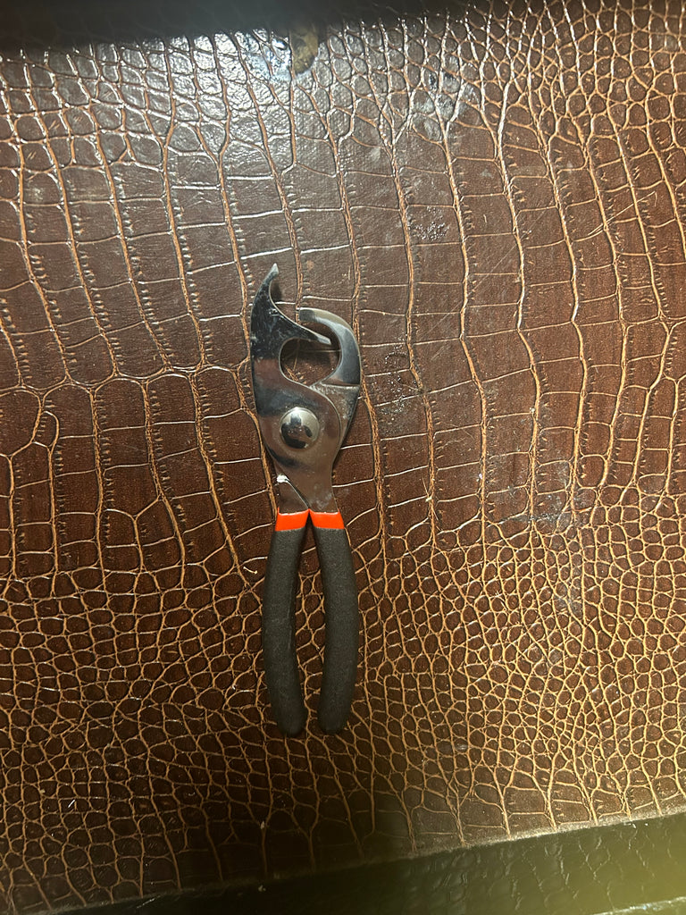 Specialty clip remover