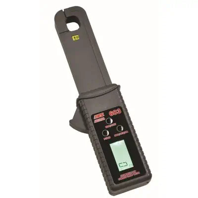 High accuracy  low current clamp meter